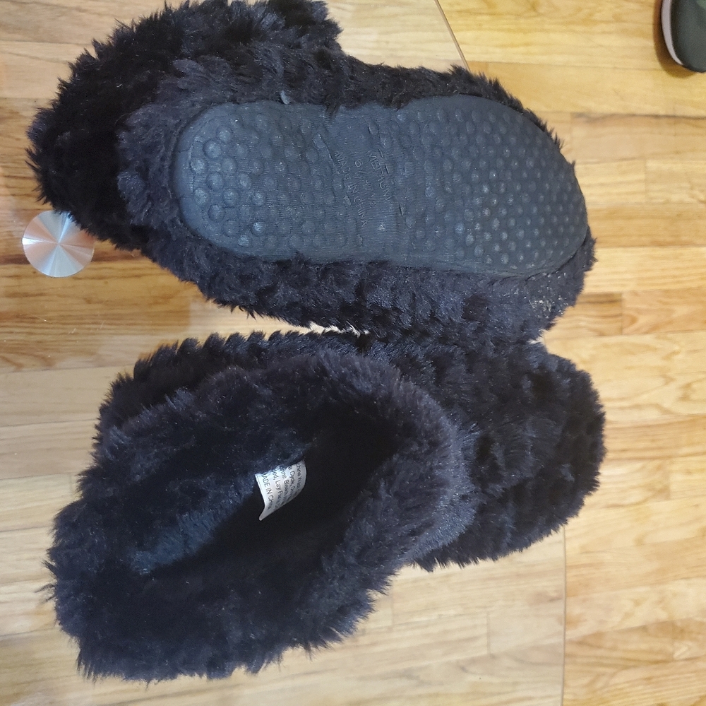 Fuzzy Black Kids Boots